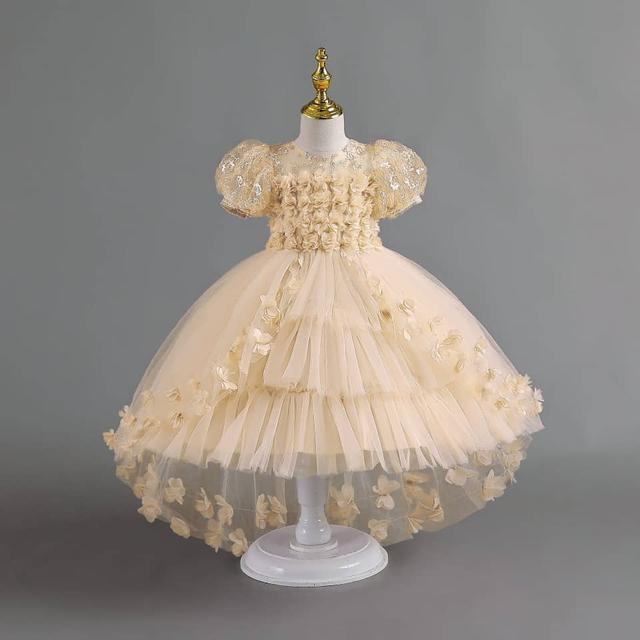 Quality China Ball Gowns